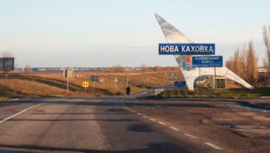 Новокаховська громада вдвічі збільшила виплати сім’ям загиблих військовиків