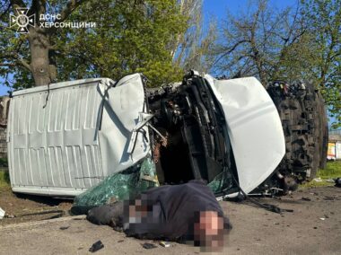 За добу росіяни атакували понад 40 населених пунктів Херсонщини — є загиблий і поранені